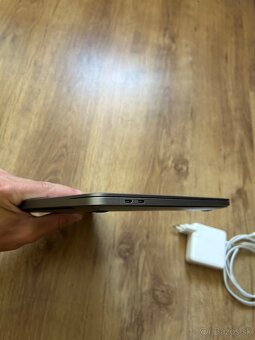 MacBook PRO M1 - 16GB RAM, 512GB SSD - 8