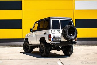 Toyota Land Cruiser 3.0 TD 73 - 8