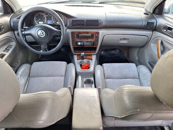Volkswagen Passat 1.9tdi (96kw )Highline Nová STK/EK - 8