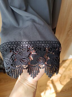 Dámske sivé saty - 8