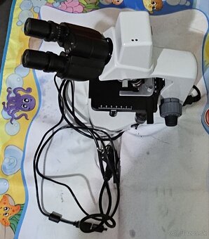 Zmes rôznych vecí na predaj - 8