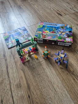 LEGO 21180 Minecraft Súboj so strážcami - 8