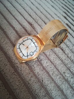 Hodinky Prím Televízia Top - 8