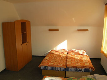 Ubytovacie zariadenie blízko centra mesta. - 8