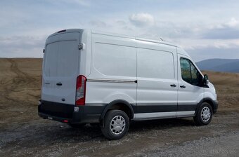 Predám dodávku Ford transit 4x4, 2,2-114kw - 8