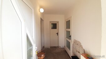 🏡 PRIESTRANNÝ RODINÝ DOM S VEĽKÝM POZEMKOM – VEĽKÉ OZOROVCE - 8