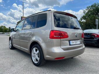 VW Touran 1.6TDI diesel, 77kW, MT/6, rok:08.2011. - 8