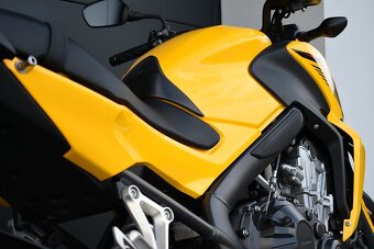 Yellow Camaro color Honda cb650F ABS r. 2017 14 tis. km - SK - 8
