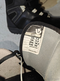 DÁMSKY SNOWBOARD ROSSIGNOL 139CM + TOPÁNKY BURTON v.39 - 8