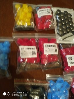 Kryty krytky na srouby 17 cky - 8