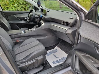 ===Peugeot 3008=== - 8