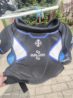 Hokejová výstroj - 8