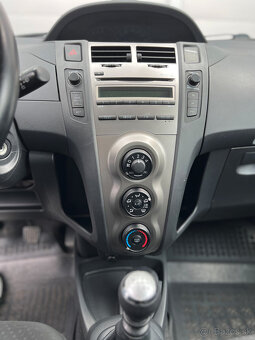Toyota Yaris 1.33I Dual VVT-i Sol - 8