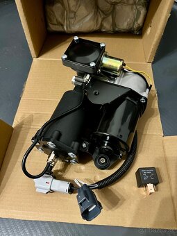 Kompresor Hitachi Land Rover Discovery 3 / 4 - 8