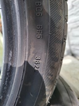 235/45 r 17 - 8