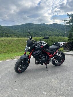 Honda HORNET 750 2023 - 8