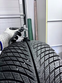 Audi S-Line R22 SQ8, Q8 Zimne - 8