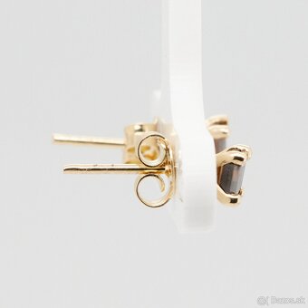 Zlaté napichovacie náušnice s FANCY diamantmi - 8