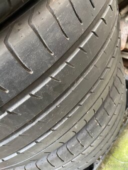 Yokohama 285/40 R21 letné - 8