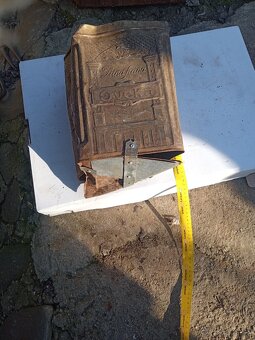 Stará krabica od kavy - 8