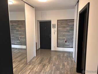 Kompletne zariadený byt v centre Popradu - 8