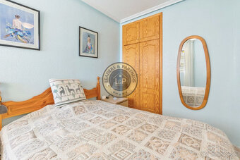 Apartmán 3+kk s balkónom a bazénom Torrevieja-Španielsko - 8