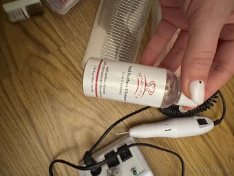 Pomôcky na gélové nechty - 8