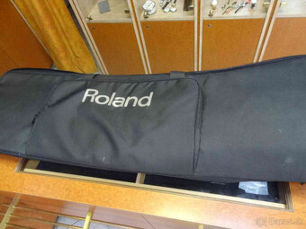Digitálne piano - klavír - Roland RD-64 aj s púzdrom - 8
