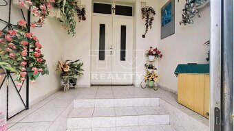 ZNÍŽENÁ CENA
Na predaj rodinný dom v Bošanoch s... - 8