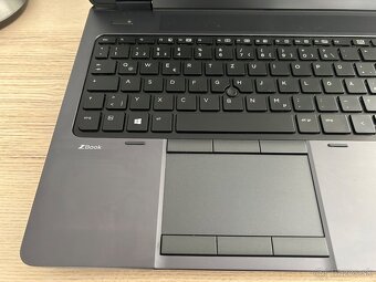 HP Zbook - 8