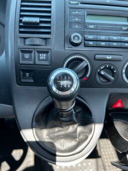 Volkswagen Transporter, T5 4Motion, 8 miest - 8