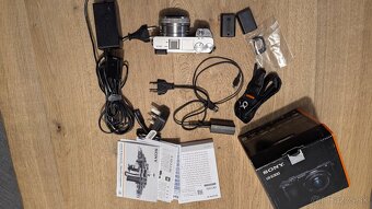 Predam 2x Sony Alpha 6300 + obj. E PZ 16–50 + dummy baterky - 8