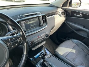 Kia Sorento 2.2 CRDi VGT 4WD ISG Platinum A/T - 8