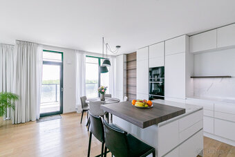 ZUCKERMANDEL-3 izb.byt 100m2 + loggia, parking, klimatizácia - 8