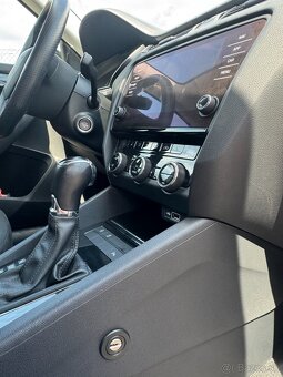 Škoda Octavia Combi 2.0 TDI SCR Style DSG - 8