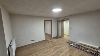 STAVEBNÉ / REKONŠTRUKČNÉ PRÁCE - 8