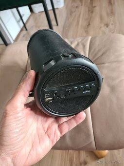 oravaBluetooth,a ine. - 8