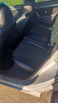 Predám Peugeot 407 sw - 8