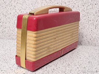 Starožitné elektronkové radio Tesla Minor / 3001 B - 8