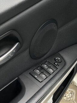 BMW E90 320D 130kW - 8