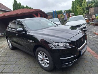 Jaguar F-Pace 2.0D I4 240k Prestige AWD A/T - 8
