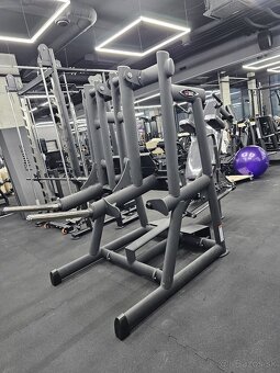 Legpress - seated, AB machine - 8