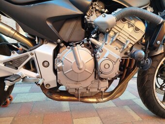 Honda hornet cb600f - 8