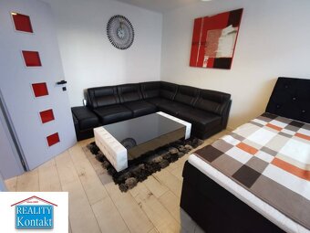 Ponúkame na prenájom 1-izbový byt v N. Zámkoch - 8