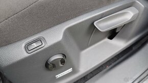 Volkswagen Touran,TDI,DSG,webasto,ťažné. - 8