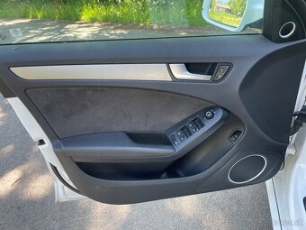 Audi A4 b8 - 8