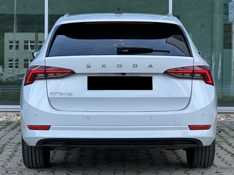 Škoda Octavia Combi 2.0 TDI SCR Style DSG VIRTUAL KAMEAR LED - 8