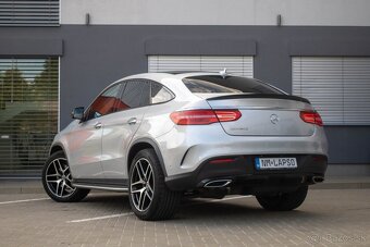 MERCEDES BENZ GLE Kupé 350D 4MATIC 190kW AMG - 8