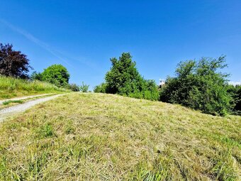 Pozemok na výstavbu rodinných domov | 1 443 m2 | Bytčica - 8
