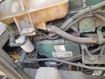 Volvo fl6 - 8